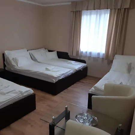 Inn Pazonyi Fogado Es Etterem Nyirpazony